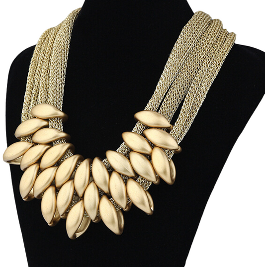 Collar Queen Vayesta (2 Colores)