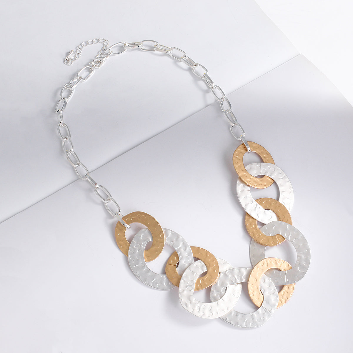 Collar Queen Gafhy
