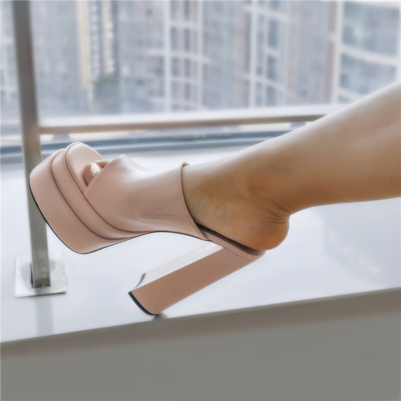 Sandalias Queen Jhonas (Beige)