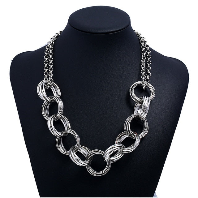 Collar Queen Mina (3 Colores)