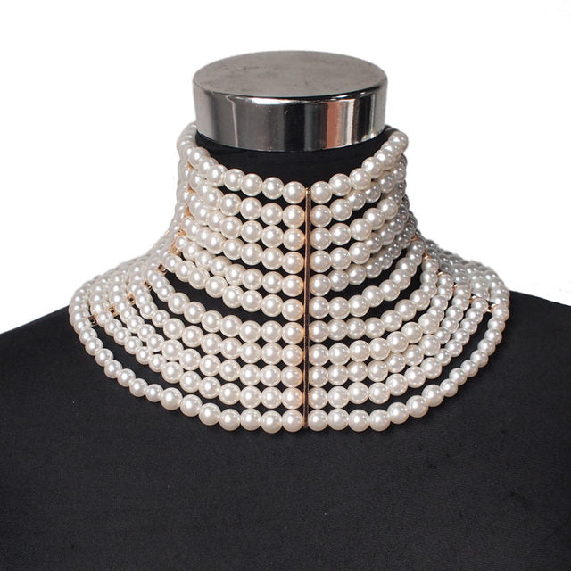 Gargantilla Queen Barberinna (2 Colores)