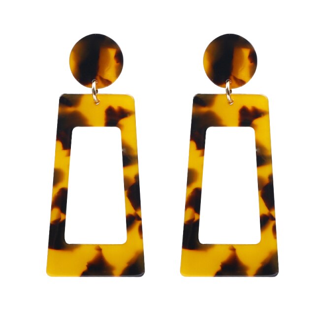 Pendientes de clip Queen Olga (5 Colores)