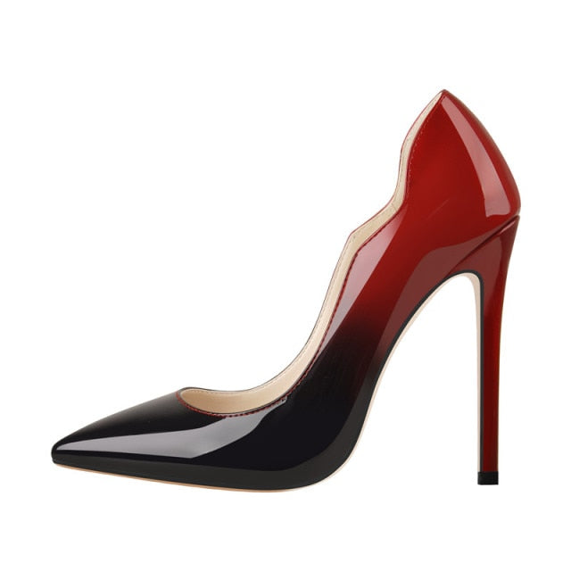 Zapatos Queen Benjamine (Rojo y negro)