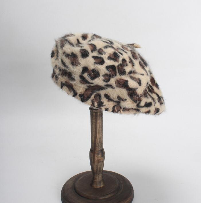 Boina Queen Leopard (5 Colores)