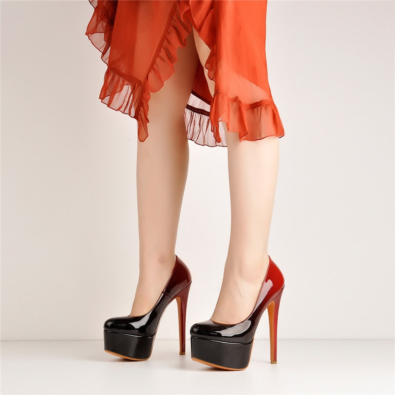 Zapatos Queen Tigers (Rojo y negro)