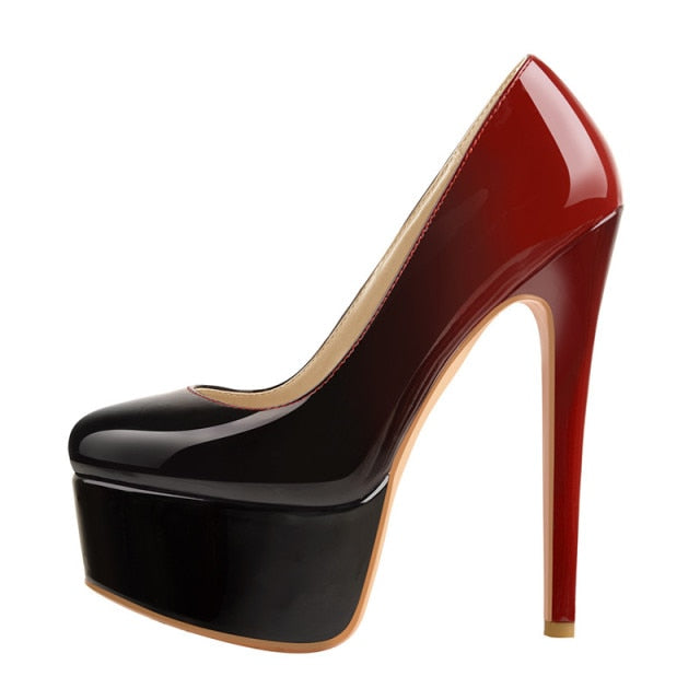 Zapatos Queen Tigers (Rojo y negro)