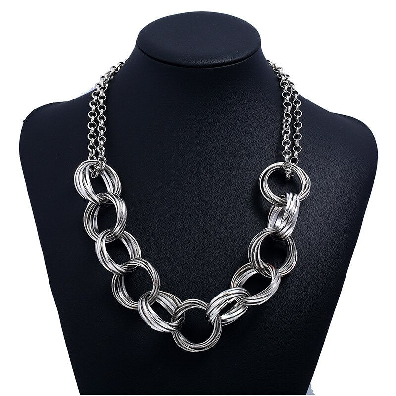 Collar Queen Mina (3 Colores)