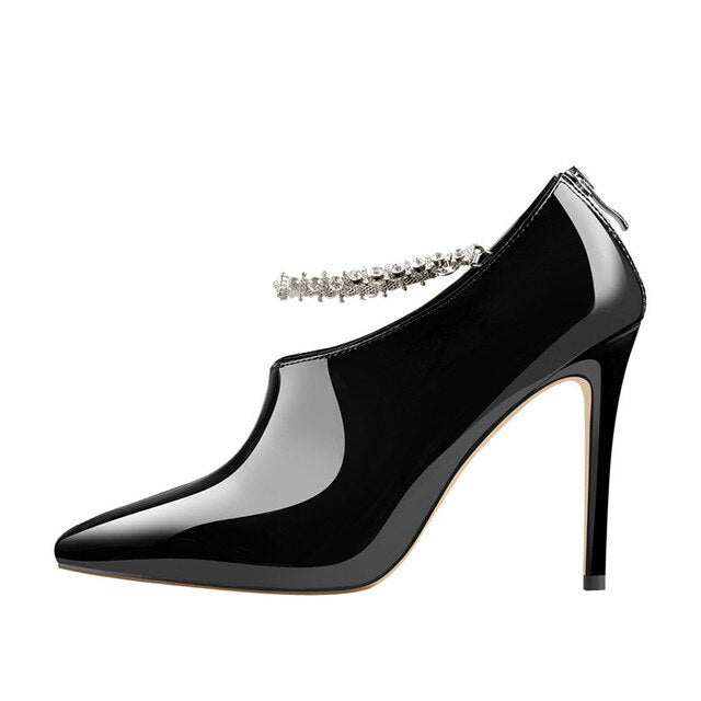 Zapatos Queen Thruc