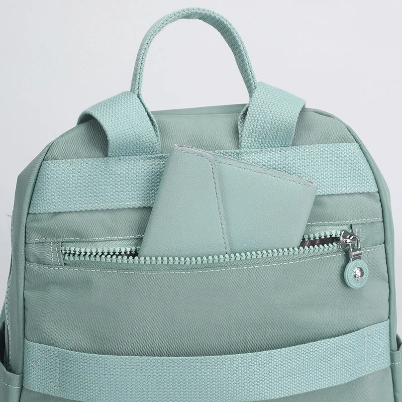 Mochila Queen Rosalinda (Azul claro)