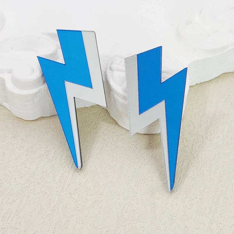 Pendientes de agujero Queen Thunderbolt