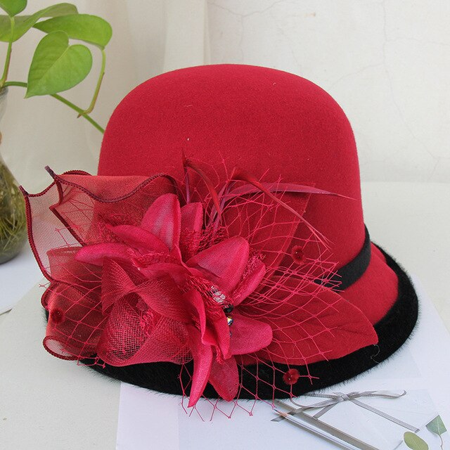 Sombrero Queen Orchya (Rojo vino)
